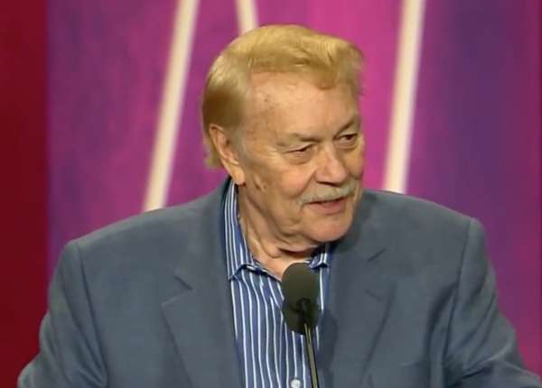 紫金王朝交接时刻:湖人队46年巴斯家族经营史全景回顾